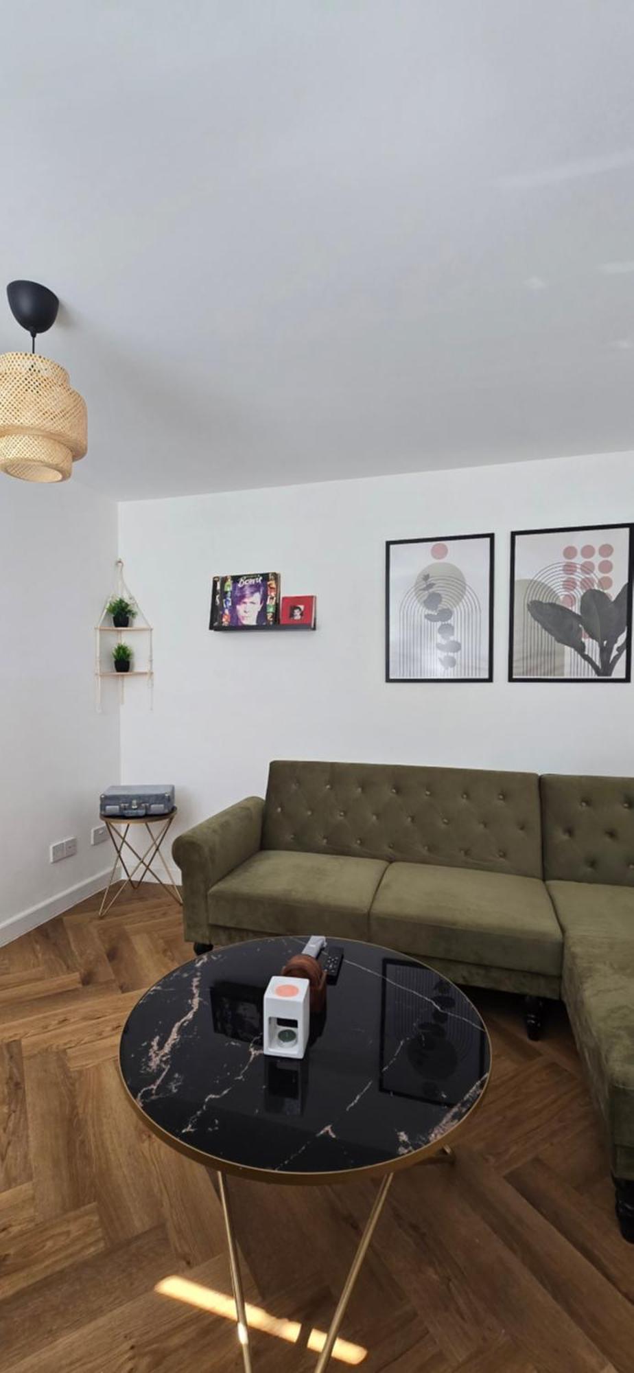 Centre 2-bedroom Serviced Accommodation-apartment - Pennyville Holiday home